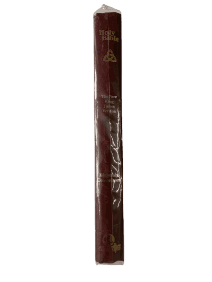 English Bible NKJV Dictionary Concordence - Image 3